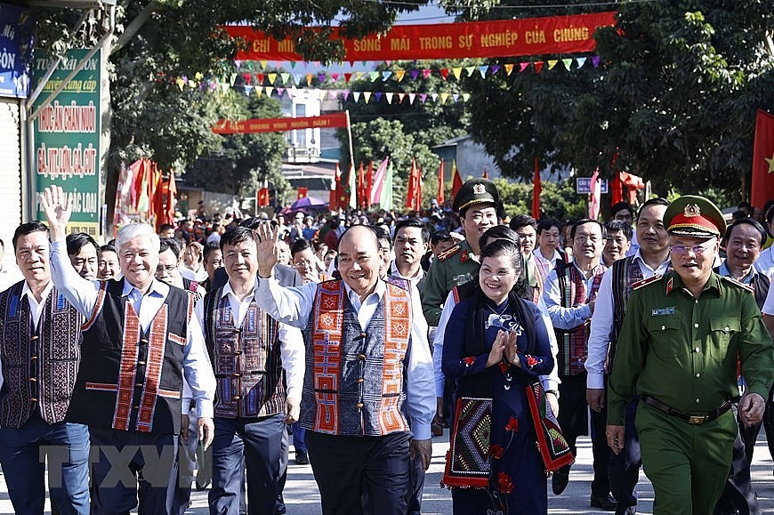 Chủ tịch nước dự Ngày hội Đại đoàn kết toàn dân tộc tại Lai Châu