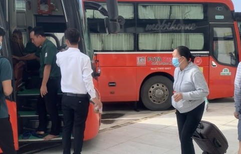 TP. Hồ Chí Minh: Tặng hơn 36.500 vé tàu xe cho lao động, sinh viên khó khăn