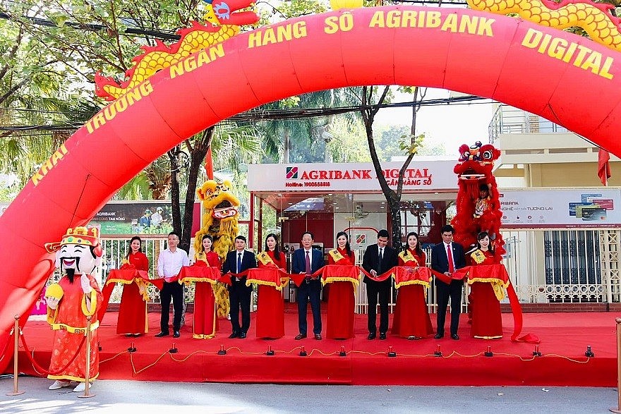 Ngân hàng số Agribank tiến tới “phủ sóng” địa bàn cả nước