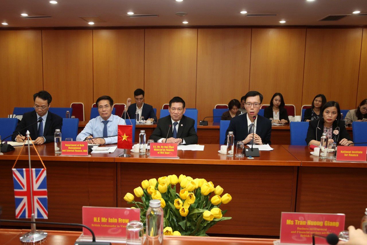 Thúc đẩy hợp tác song phương trong lĩnh vực tài chính giữa Việt Nam và Anh