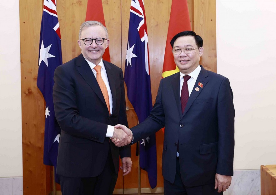 Chủ tịch Quốc hội Vương Đình Huệ hội kiến Thủ tướng Australia Anthony Albanese