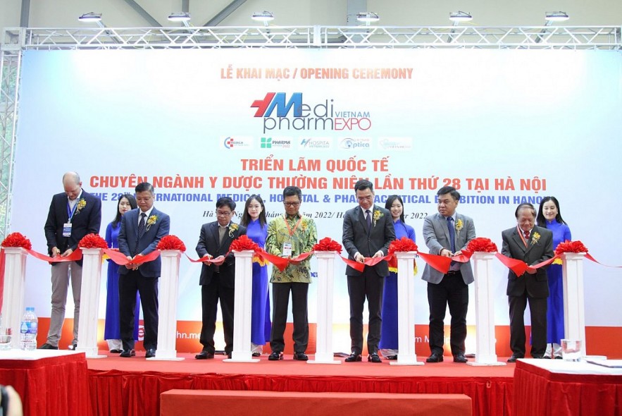 Nhiều cơ hội giao thương, hợp tác quốc tế về y dược qua Vietnam MediPharm Expo