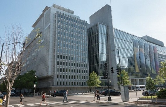 Ngân hàng Thế giới cảnh báo làn sóng nợ công mới