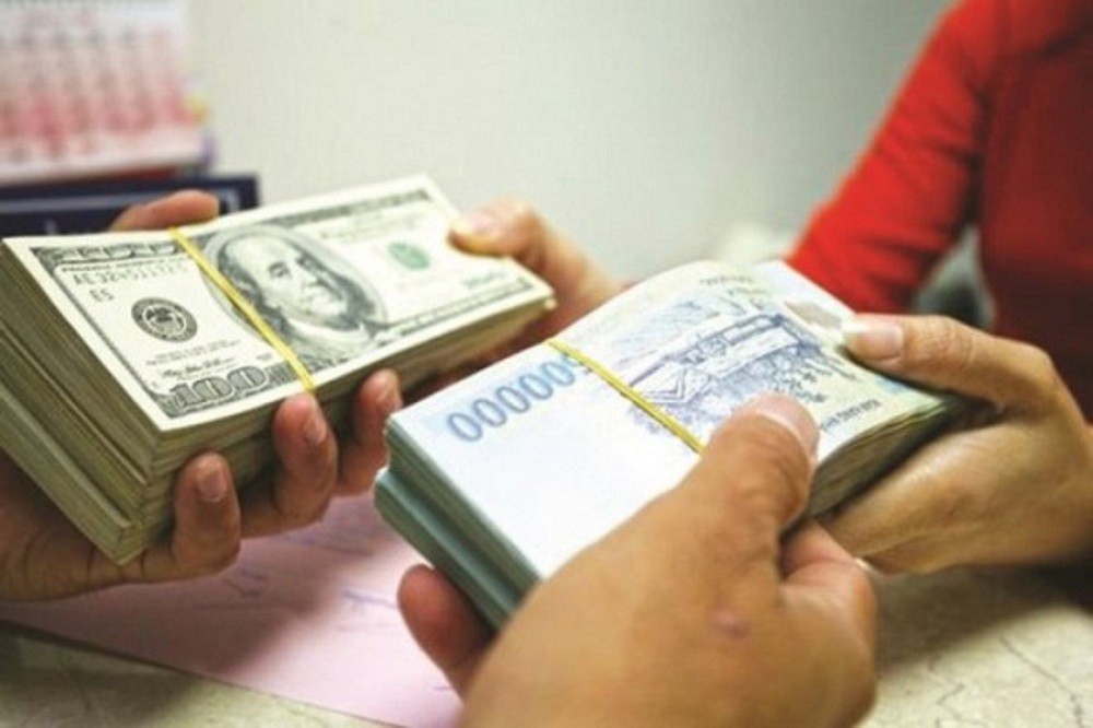 Tỷ giá hôm nay (9/12): Tỷ giá tham khảo giảm, USD tại Vietcombank giảm mạnh 280 đồng