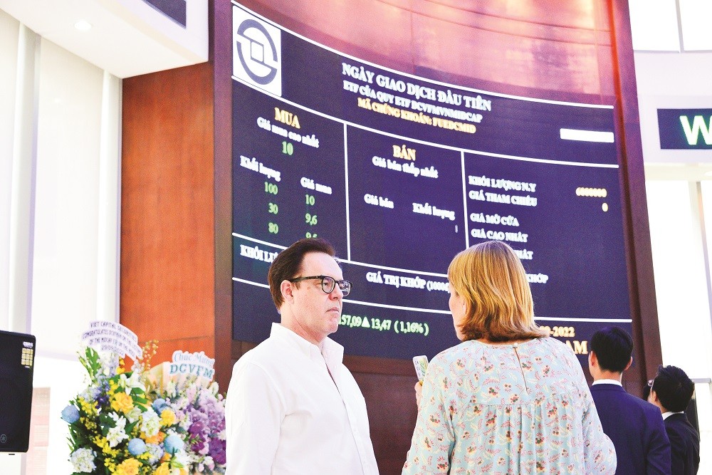 Sở GDCK TP. Hồ Chí Minh (HOSE): Đồng hành xây dựng thị trường chứng khoán phát triển ổn định, an toàn