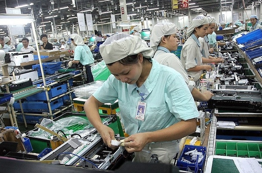 Xuất khẩu sang thị trường Anh năm 2023: Cơ hội và thách thức đan xen