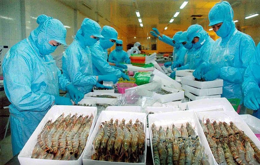 Xuất khẩu sang thị trường Anh năm 2023: Cơ hội và thách thức đan xen Xuất khẩu sang thị trường Anh năm 2023: Cơ hội và thách thức đan xen