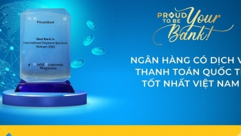 PVcomBank nhận cú đúp giải thưởng uy tín quốc tế