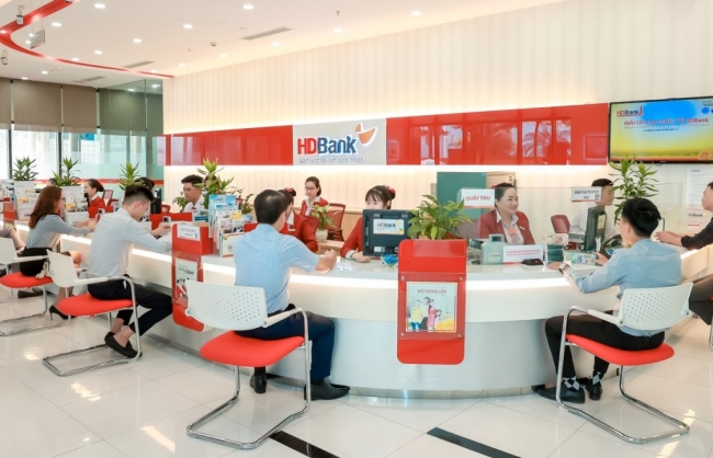 Thêm một lãnh đạo HDBank đăng ký mua cổ phiếu HDB