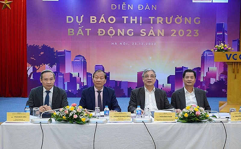 Thị trường bất động sản 2023 sẽ có nhiều tín hiệu tích cực