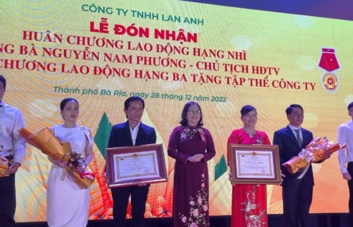 Bà Rịa - Vũng Tàu: Công ty Lan Anh nhận Huân chương Lao động hạng Ba