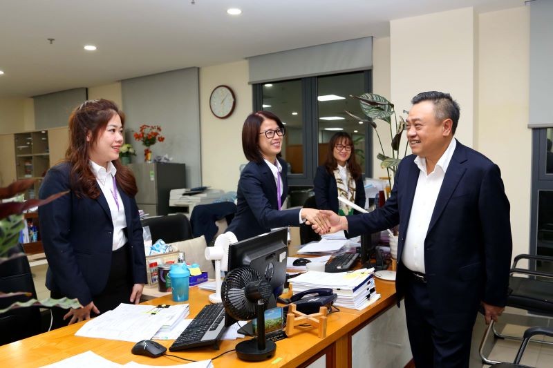 Kho bạc Nhà nước Hà Nội: Chú trọng cải cách hành chính trong thu, chi ngân sách nhà nước Kho bạc Nhà nước Hà Nội: Chú trọng cải cách hành chính trong thu, chi ngân sách nhà nước