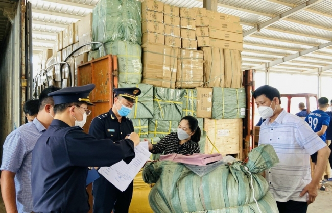 Thủ tục hoàn thuế hàng nhập khẩu để sản xuất kinh doanh