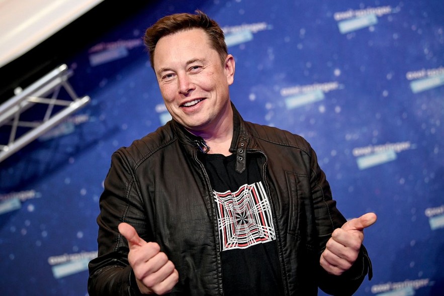 Tỷ phú Elon Musk phá kỷ lục thế giới Guinness về sụt giảm tài sản trong vòng 1 năm