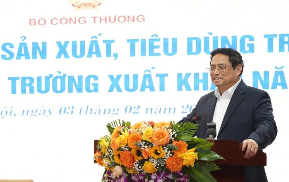 Thủ tướng dự hội nghị thúc đẩy sản xuất trong nước và mở rộng xuất khẩu