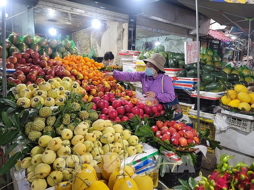 Ngày Rằm tháng Giêng: Hàng hóa, thực phẩm dồi dào, giá cả ổn định