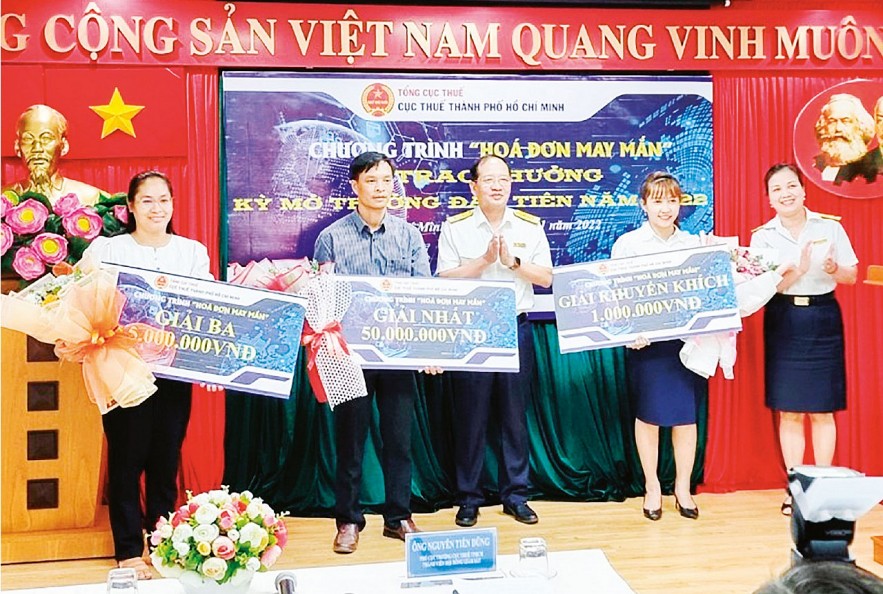 TP. Hồ Chí Minh: Tích cực triển khai đưa hóa đơn điện tử từ máy tính tiền vào cuộc sống
