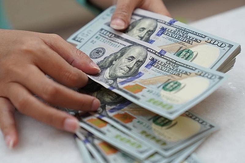 Tỷ giá hôm nay (16/2): USD trung tâm tăng 10 đồng so với cuối tuần trước