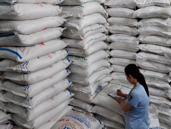 Thu giữ gần 40 tấn đường cát Thái Lan không chứng minh được tính hợp pháp