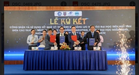 4 trường đại học ký kết sử dụng kết quả thi đánh giá đầu vào trên máy tính