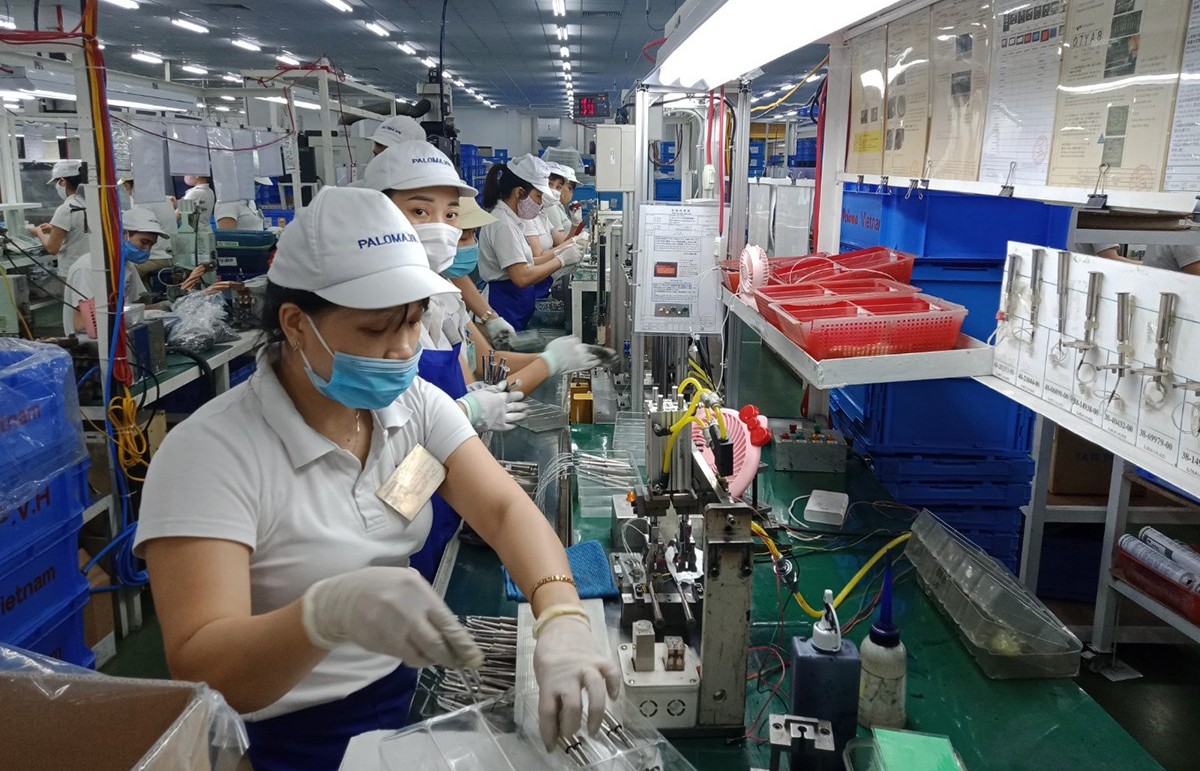 Bộ Tài chính đề xuất gia hạn trên 100 nghìn tỷ đồng tiền thuế, tiền thuê đất năm 2023