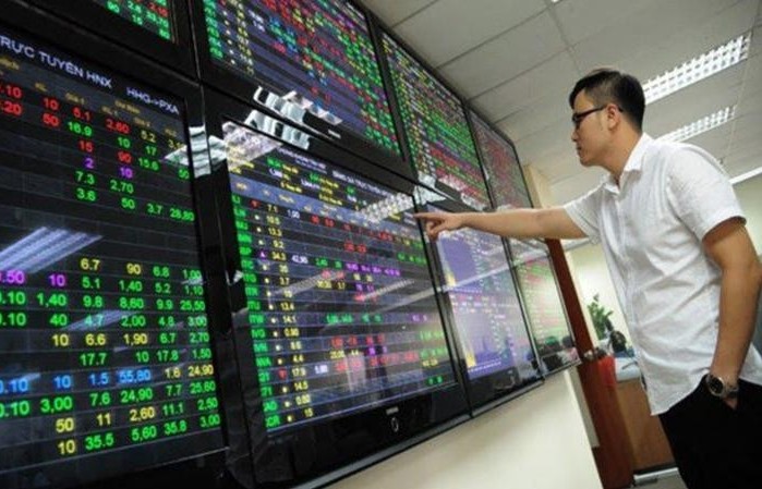 Chứng khoán hôm nay (9/3): Tiền vào lại, VN-Index nối tiếp đà hồi phục