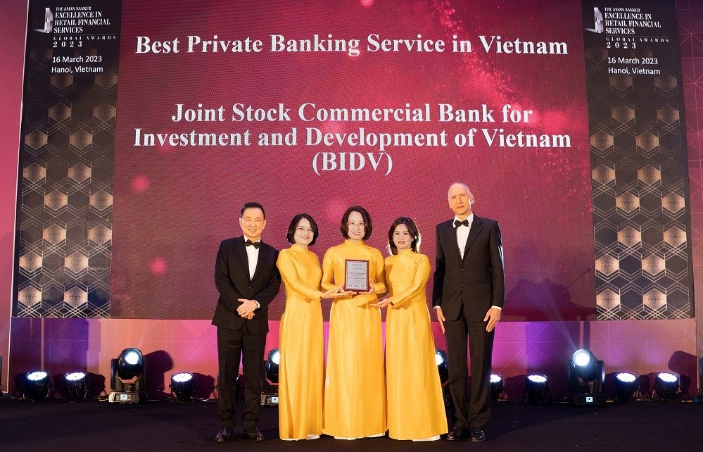 BIDV nhận 4 giải thưởng danh giá về dịch vụ cho khách hàng cá nhân