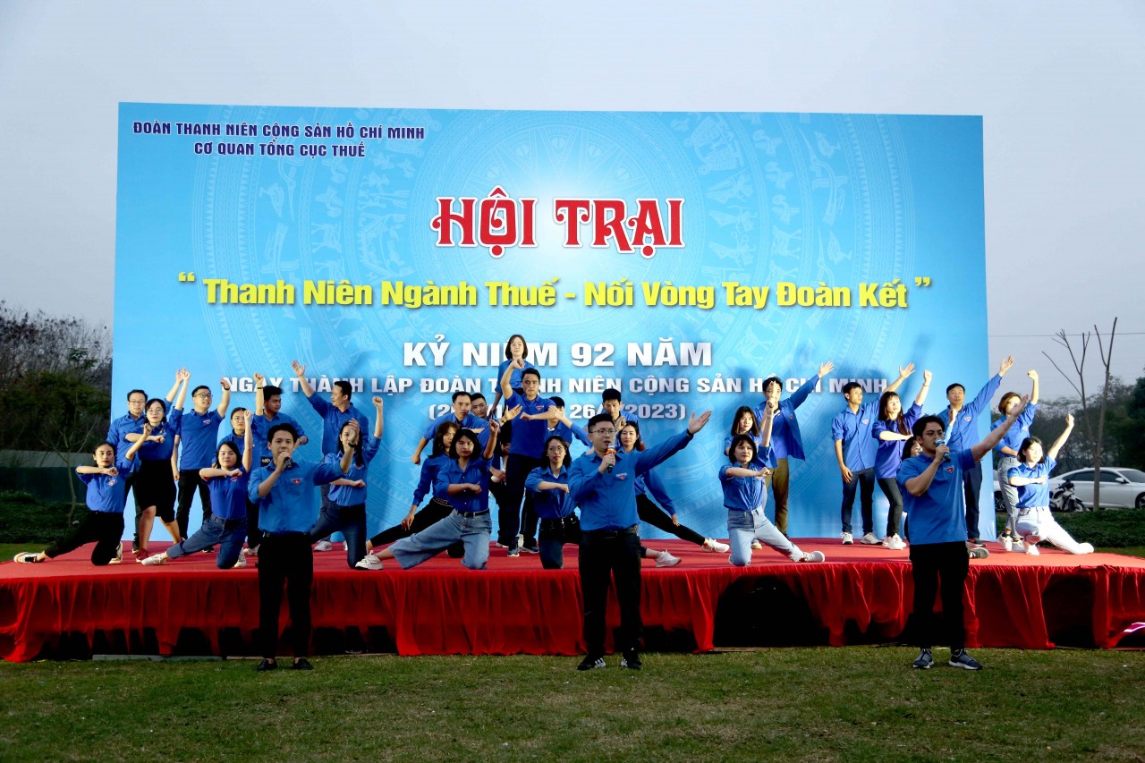 Hội trại "Thanh niên ngành Thuế - Nối vòng tay đoàn kết” Hội trại "Thanh niên ngành Thuế - Nối vòng tay đoàn kết”