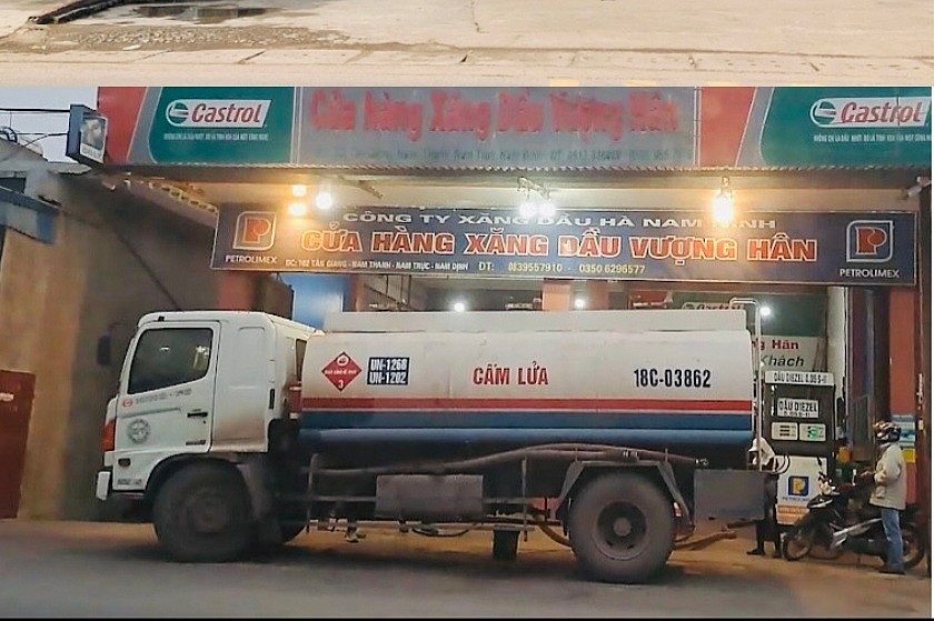 Nam Định: Xử phạt 2 tổ chức phân phối, mua xăng dầu ngoài hệ thống