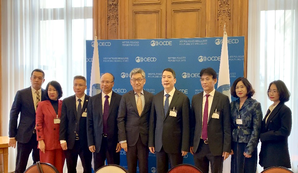 Việt Nam và OECD ký Hiệp định đa phương về hỗ trợ hành chính trong các vấn đề thuế