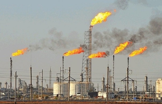 Giá gas tiếp đà phục hồi, dầu giảm trong phiên giao dịch sáng ngày 25/3