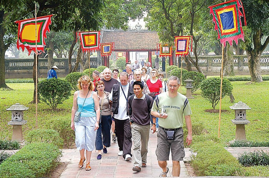 Hà Nội: Tổng thu từ khách du lịch ước đạt gần 21,5 nghìn tỷ đồng trong quý I/2023