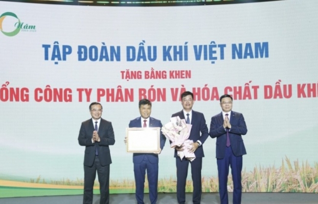 PVFCCo và hành trình 20 năm "cho mùa bội thu"