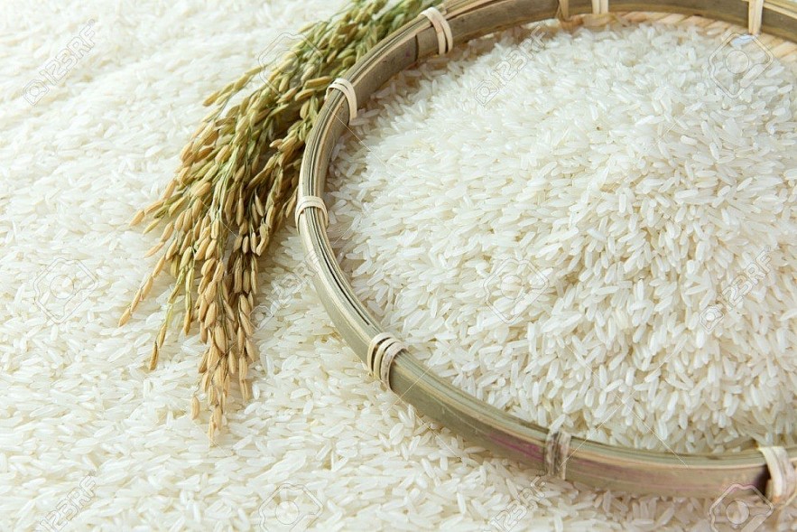 Lúa gạo trong nước đi ngang, giá chào bán gạo xuất khẩu điều chỉnh tăng mạnh