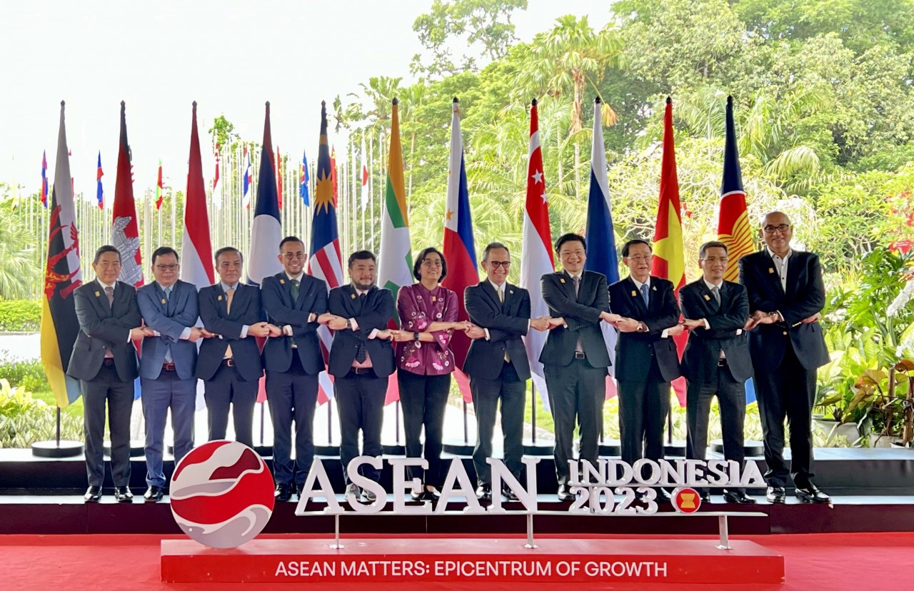 Hội nghị Bộ trưởng Tài chính ASEAN lần thứ 27