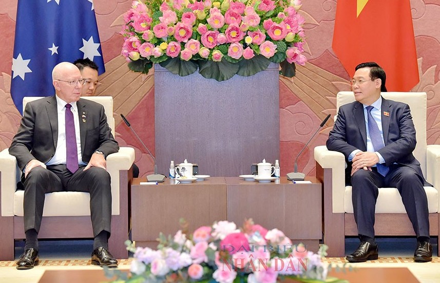Chủ tịch Quốc hội Vương Đình Huệ hội kiến Toàn quyền Australia David Hurley