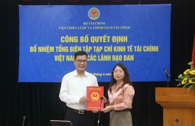 Công bố quyết định bổ nhiệm Tổng Biên tập Tạp chí Kinh tế tài chính Việt Nam