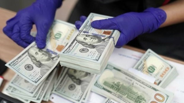 Reference exchange rate up 2 VND on April 7