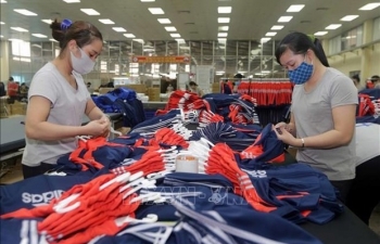 Garment exports slump in first quarter