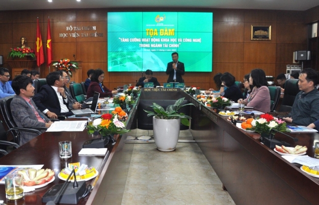 Tăng cường hoạt động khoa học và công nghệ trong ngành Tài chính