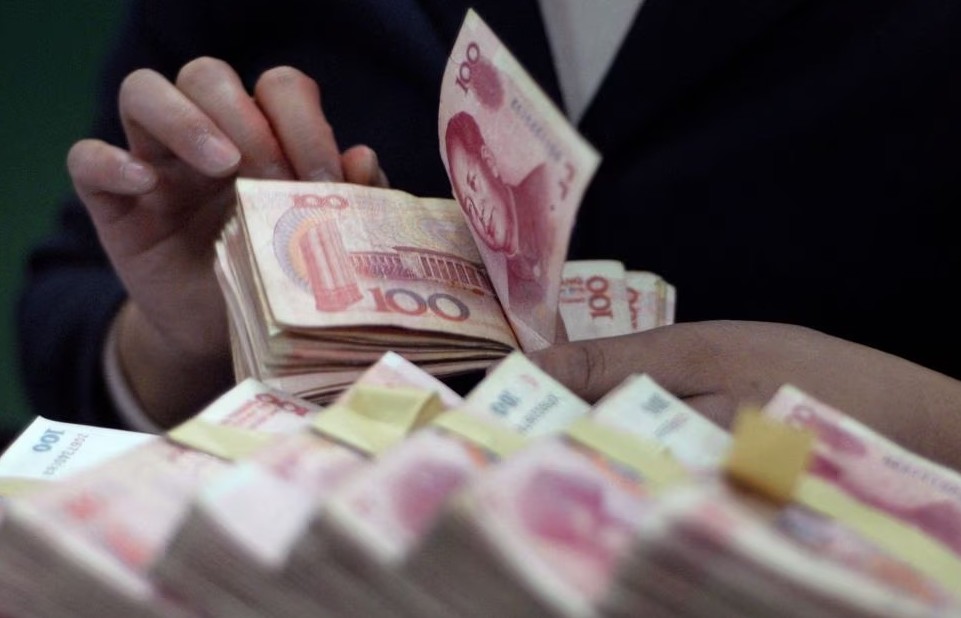 Trung Quốc hạ lãi suất cho vay để thúc đẩy nền kinh tế