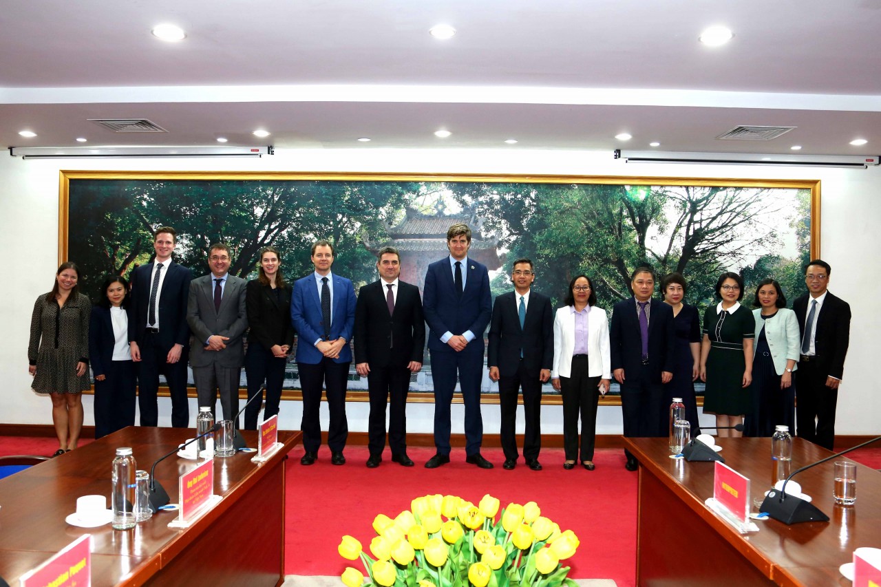 Việt Nam - EU thúc đẩy triển khai thỏa thuận Đối tác chuyển đổi năng lượng công bằng