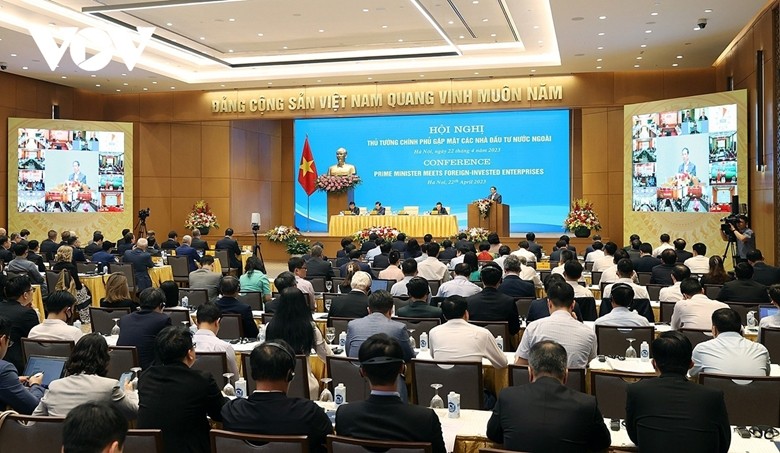 Three foreign investors to pour US$3.7 billion into Vietnamese projects