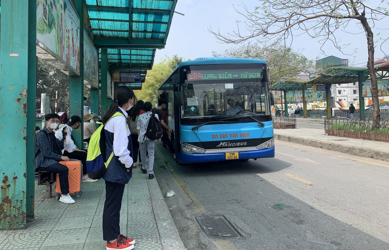 Tổng Công ty Vận tải Hà Nội tăng cường 28 xe buýt phục vụ dịp nghỉ lễ