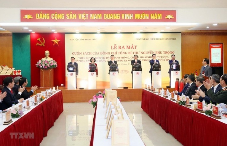 Chống tham nhũng là mệnh lệnh sống còn của Đảng