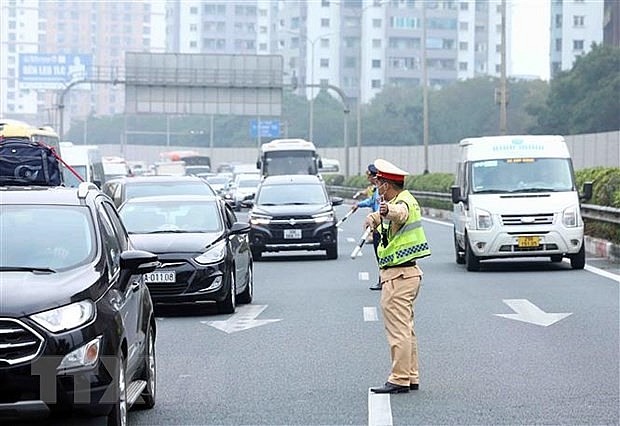 Chi tiết phân luồng giao thông ra - vào TP. Hà Nội dịp 30/4 và 1/5