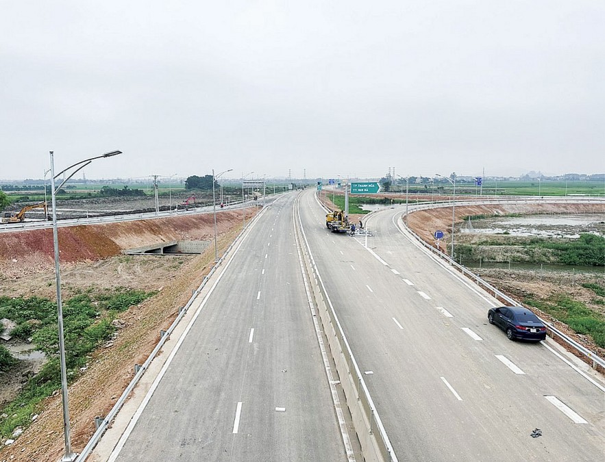 Cao tốc Mai Sơn - Quốc lộ 45 khánh thành ngày 29/4/2023. Ảnh: TRÍ DŨNG