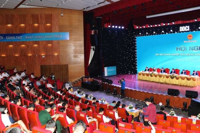 Quảng Ninh: Cam kết tiếp tục sát cánh, đồng hành chia sẻ cùng doanh nghiệp