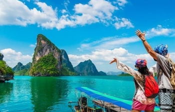 Vietnam greets 3.7 million foreign tourists in four months