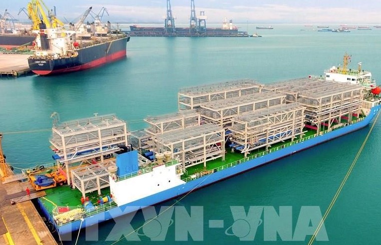 Vietnam posts trade surplus of 6.35 billion USD in four months